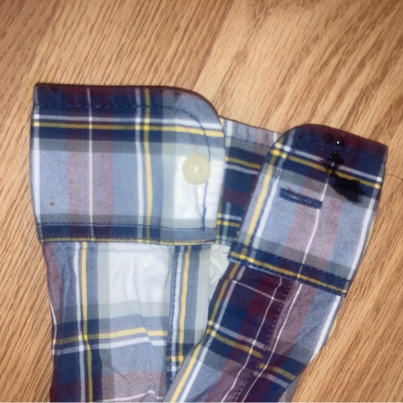 Abercrombie and Fitch long sleeve - Picture 8 of 8